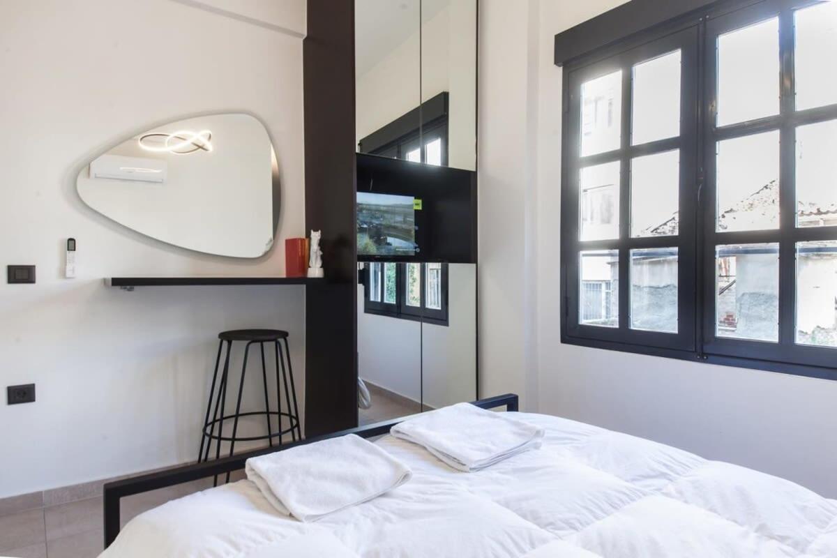 Beautiful Elegant Apartment Next To Monastiraki Aten Exteriör bild