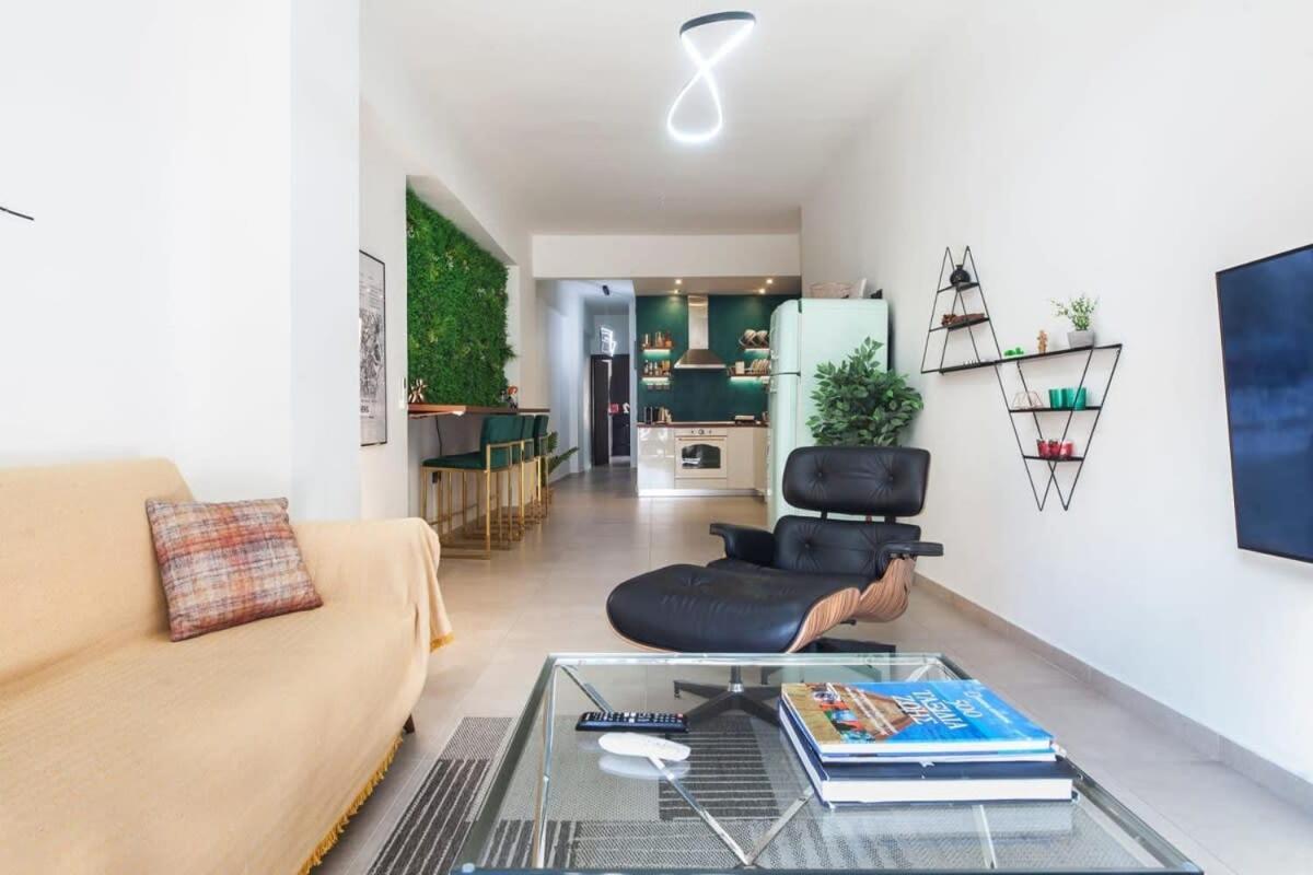 Beautiful Elegant Apartment Next To Monastiraki Aten Exteriör bild